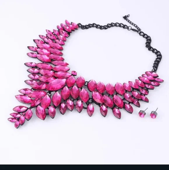 SOLD! Stunning Hot Pink Ornate Bright Statement Necklace & Earrings Set! - Picture 2 of 8